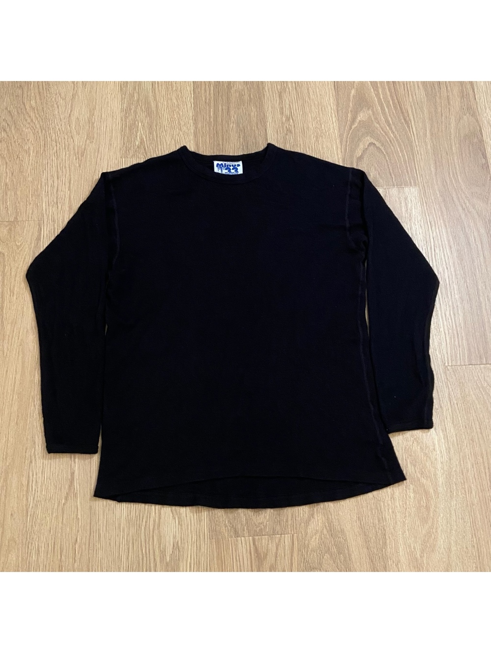 Minus 33 Shirt Mens L Superfine Merino Wool Black Base Layer Hiking Outdoor Camp